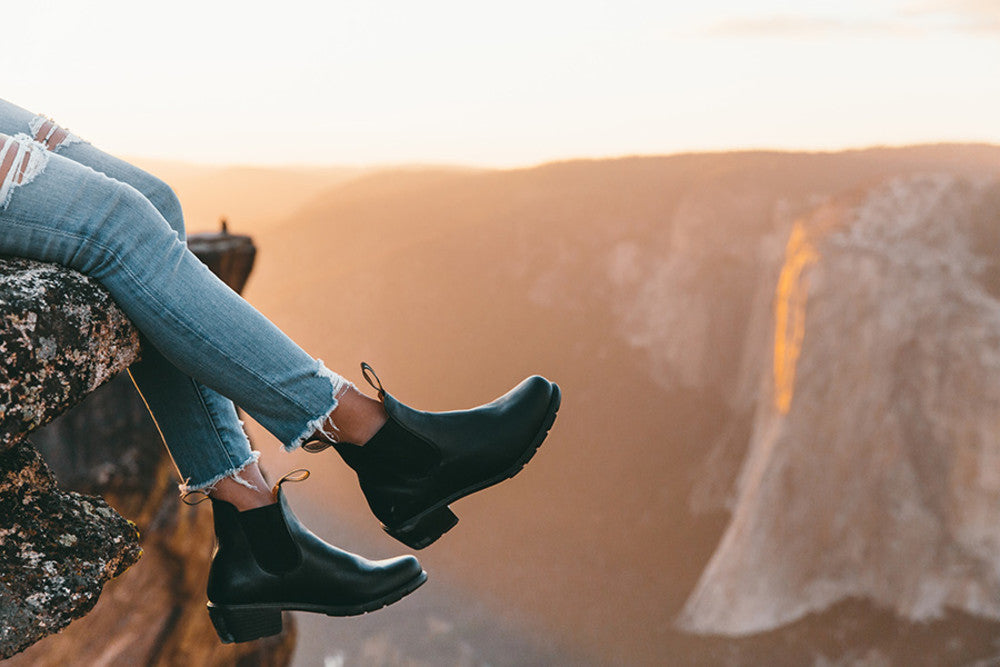 Women's Series #1671 - Image 8